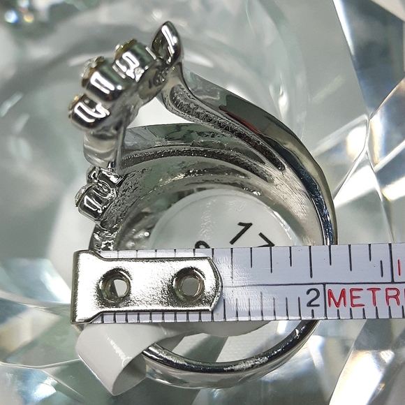 🆕️Heart Floral Rhinestones💖Fashion Silver Ring - Picture 6 of 7